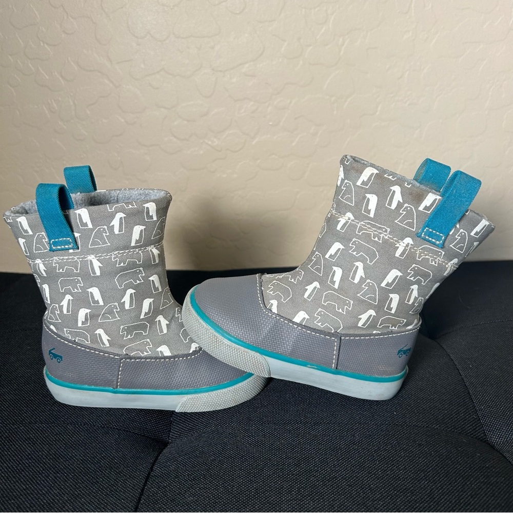 See Kai Run Ripley Kids Snow Boots Teal Gray Polar Bears & Penguins SZ 5 toddler